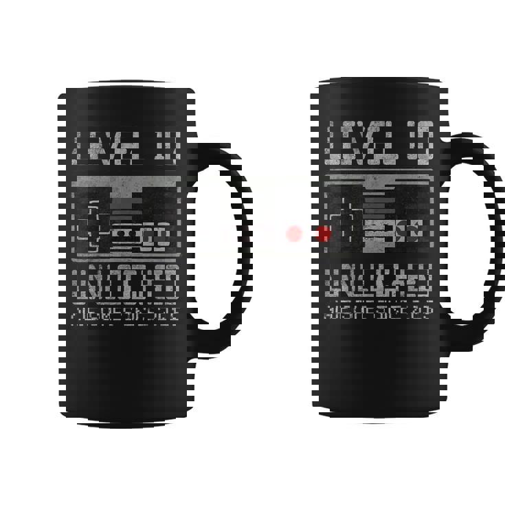 レベル 10 アンロック 10歳の誕生日 10歳のビデオゲーマー 男の子 コーヒーマグ