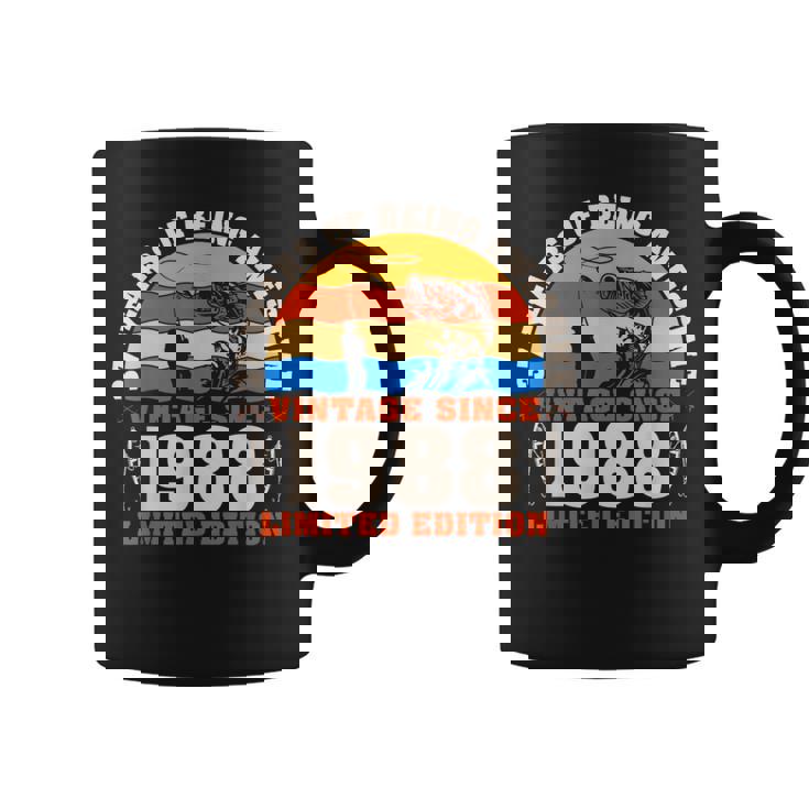 ヴィンテージ 37歳の誕生日 37歳の釣り愛好家 1988年生まれ コーヒーマグ