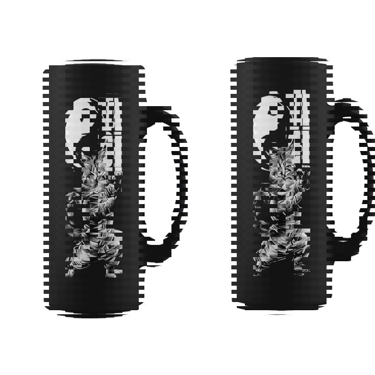 太極拳武術の陰陽を演じるかわいい猫 コーヒーマグ