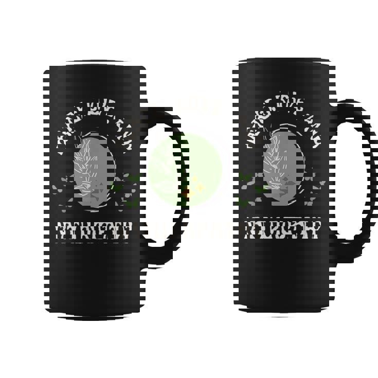 平和 愛と自然療法 ウェルネスとナチュラルヒーリング コーヒーマグ