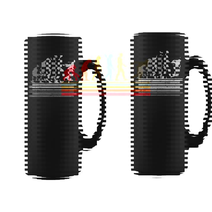 男のtシャツビンテージレトロの面白いボウリングの進化 コーヒーマグ