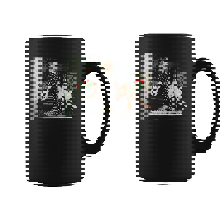 英国で歌手シンディ・ローパーがi Drove All Nightを宣伝 コーヒーマグ