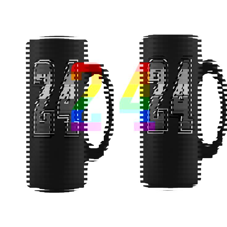 虹 24チーム短期大学スポーツレインボーカラー番号制ユニフォーム コーヒーマグ