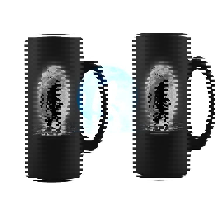 面白いtシャツ 釣りバカ 青い月と釣り人 メンズ おもしろ 面白い 服 オリジナル 海釣り 川釣り ビッグフット ネタ コーヒーマグ