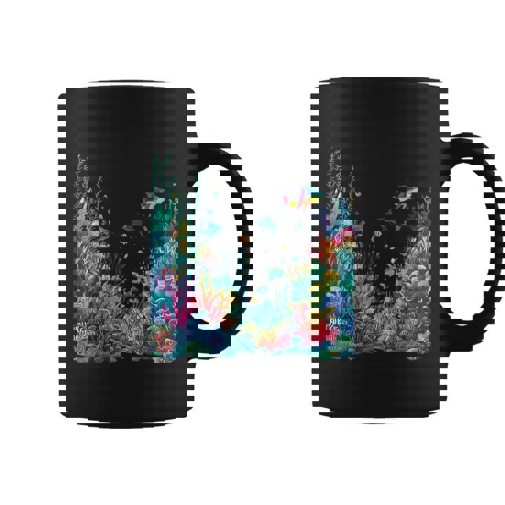 鮮やかなサンゴ礁海洋生物のシーン コーヒーマグ