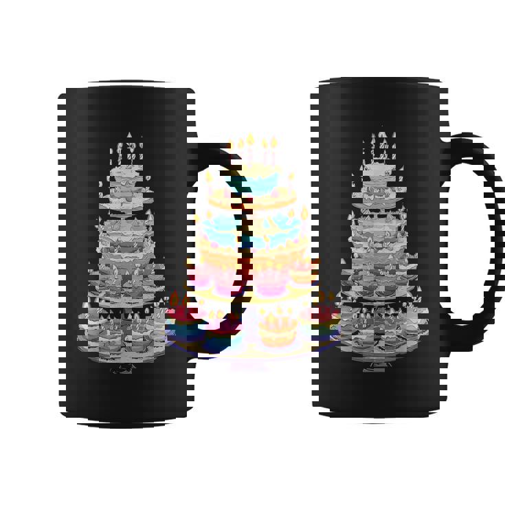 鮮やかな多層バースデーケーキ コーヒーマグ