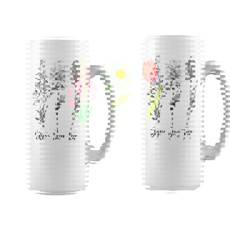 Vintage Floral Plant Foxglove Daisy Tulip Flowers Mom Women Coffee Mug