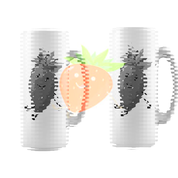 イチゴのハロウィンコスチューム かわいい怠惰なイチゴの果実 コーヒーマグ