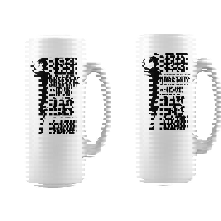 カヴァディを演じる少女を決して過小評価しない コーヒーマグ