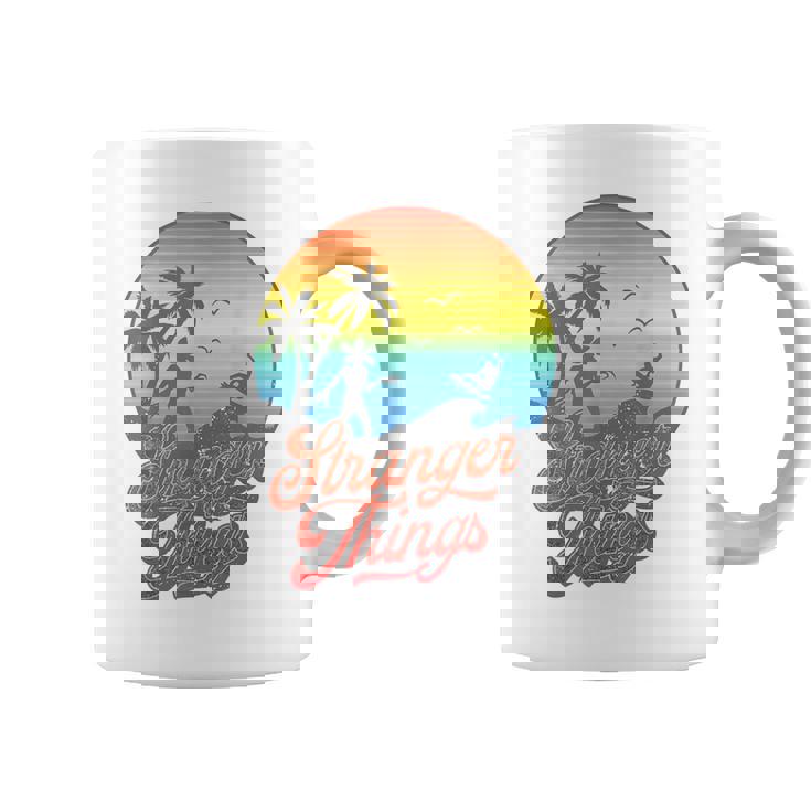 ストレンジャー・シングス サーファーボーイ ピザ デモゴルゴン カリ レトロ 80年代 コーヒーマグ