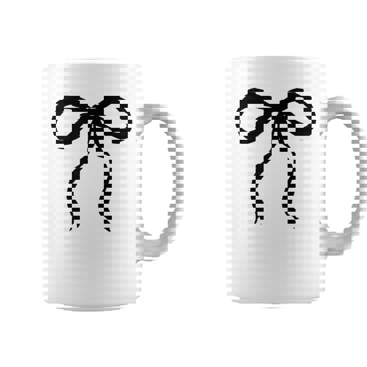 タンサンドベージュにかわいいブラックリボンリボンの美的 コーヒーマグ
