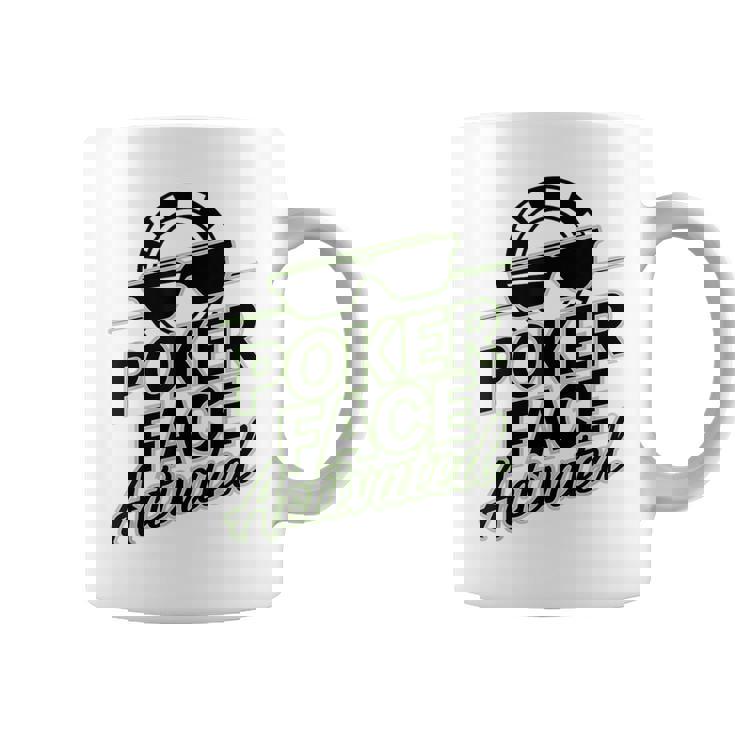 ポーカーフェイス活性化テキサスホールデムポーカーカード愛好家。 コーヒーマグ