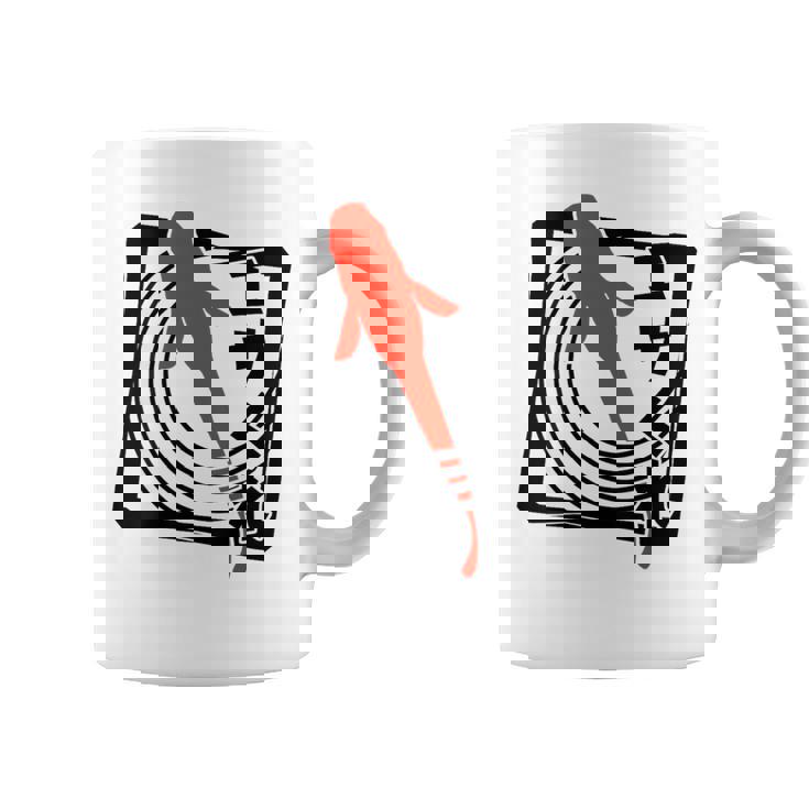 メダカ：ハンコスタンプデザインで描かれたメダカはエサを欲す。 コーヒーマグ