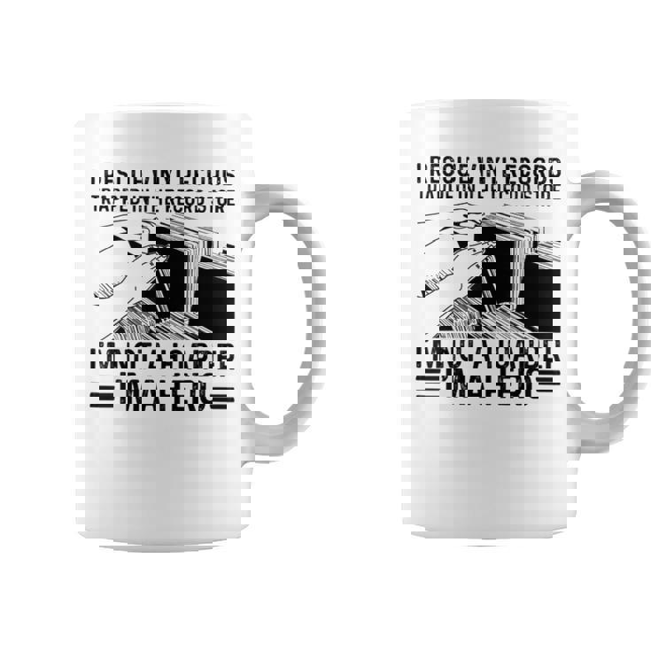 レコード屋に閉じ込められたビニールレコードを救出する コーヒーマグ