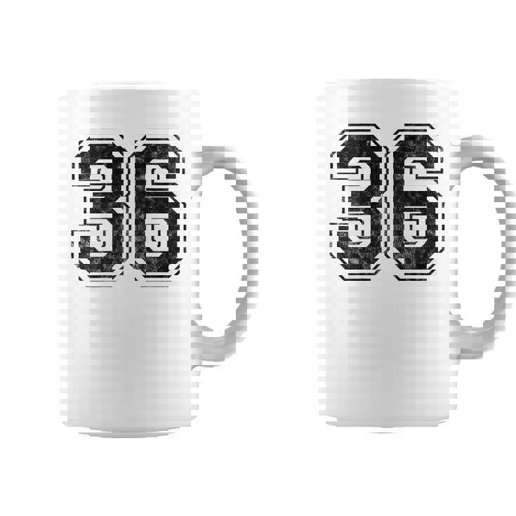 背中に36番。 コーヒーマグ