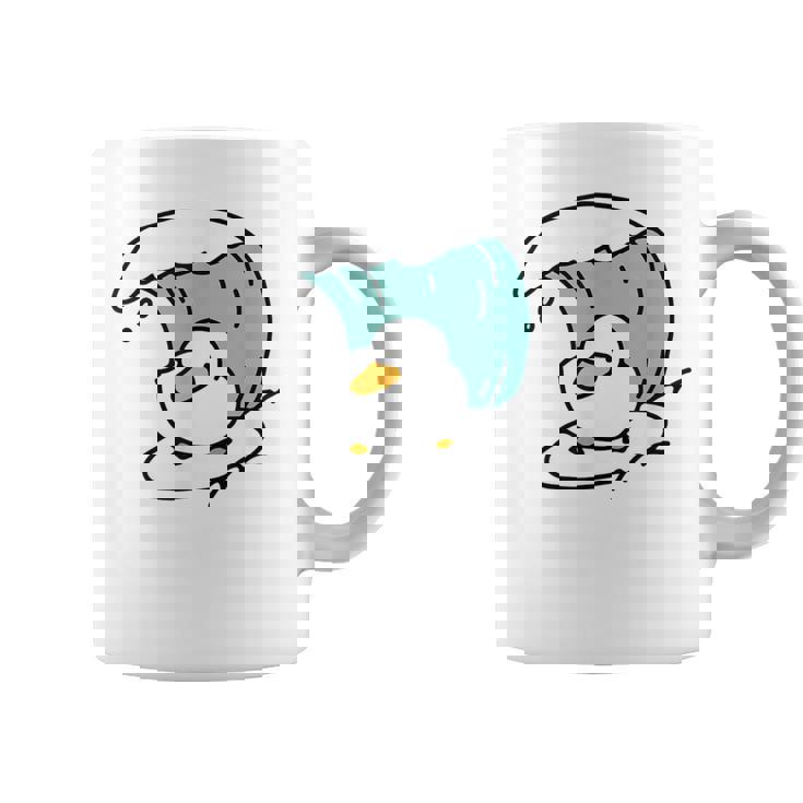 面白くてかわいい小さなアヒルが波をキャッチ。 コーヒーマグ