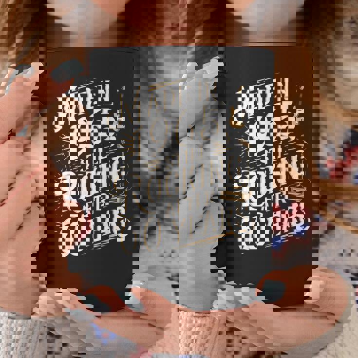 1965年製作。60年経っても揺れるレトロ。 コーヒーマグ 面白い贈り物