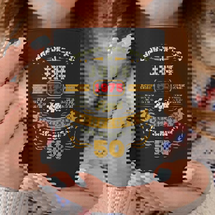 1975年6月生まれ、50歳のヴィンテージ・バースデー・レジェンドたち コーヒーマグ 面白い贈り物