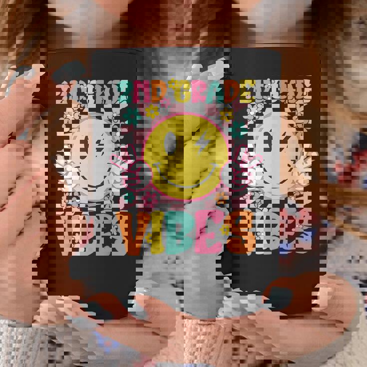 2年生 バイブス スマイルフェイス 新学期 2年生 コーヒーマグ 面白い贈り物