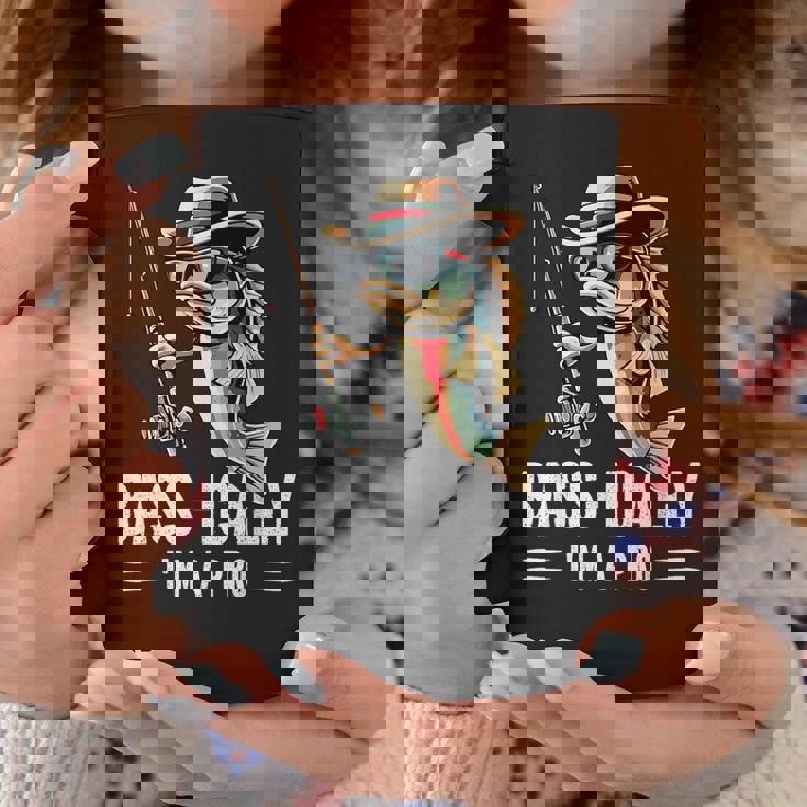 Bass-Ically I'm A Pro バスフィッシングアパレル メンズ キッズ コーヒーマグ 面白い贈り物