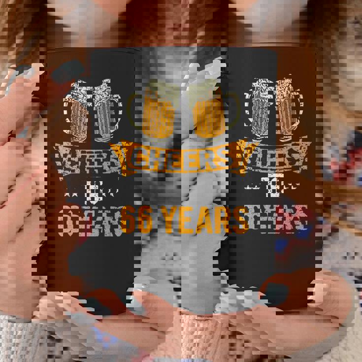 Cheers To 66歳 66歳 誕生日パーティー お祝いギフト コーヒーマグ 面白い贈り物