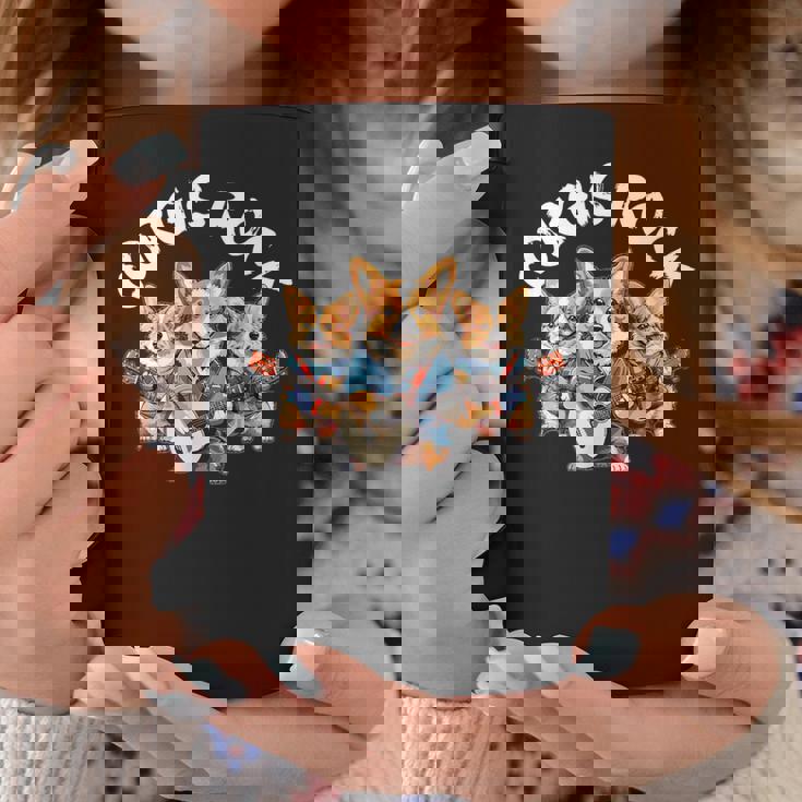 Corgis Rock かわいいコーギー犬トリオ ロックアウト ギターを弾く コーヒーマグ 面白い贈り物