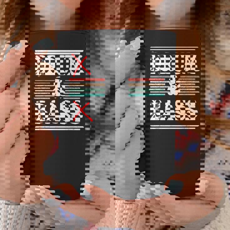 Drum & Bass Rum & Ass Retrointageibes Team コーヒーマグ 面白い贈り物
