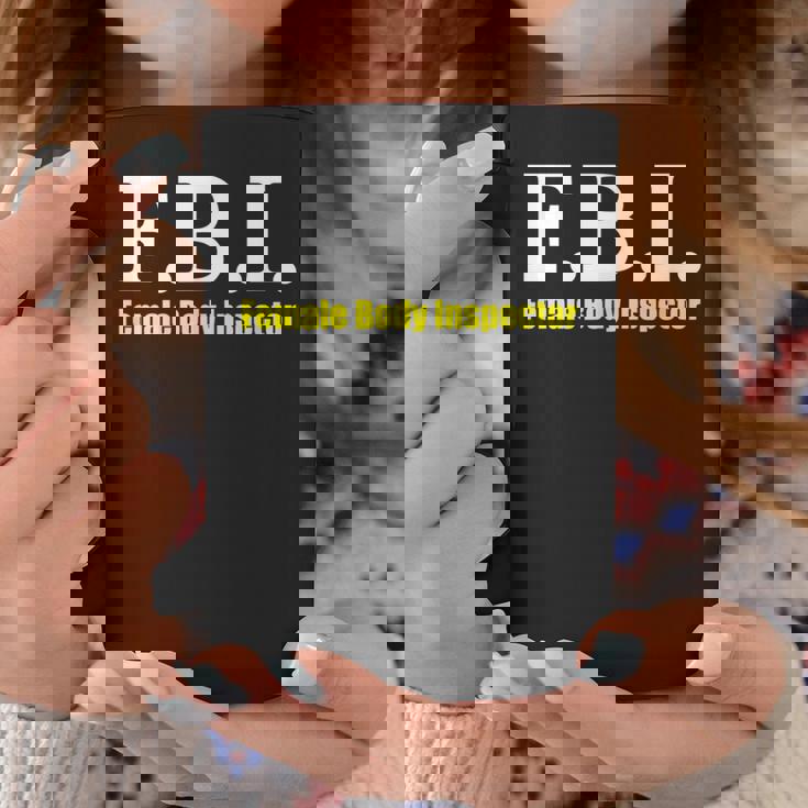 メンズ Fbi Female Body Inspector Meme Novelty Apparel コーヒーマグ 面白い贈り物