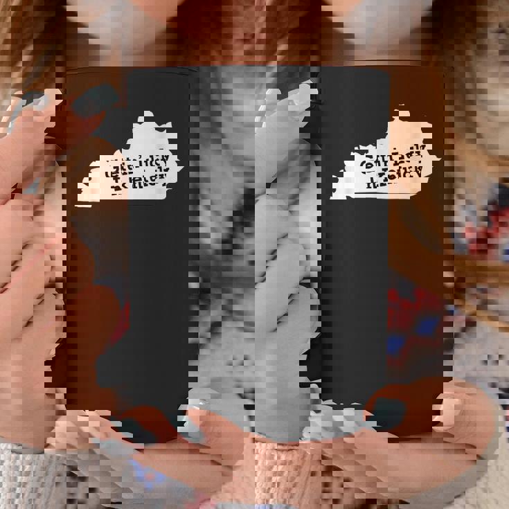 Getting Lucky In Kentucky コーヒーマグ 面白い贈り物