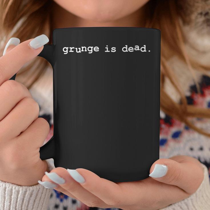 Grunge Is Dead 90年代ロック、グランジ、パンク、ロックンロールミュージック コーヒーマグ 面白い贈り物