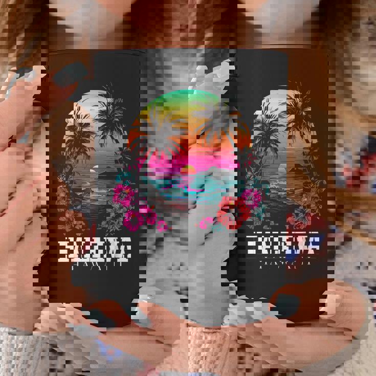 Haleiwa ハワイ ハワイアン ハイビスカス 花 サーファー お土産 コーヒーマグ 面白い贈り物