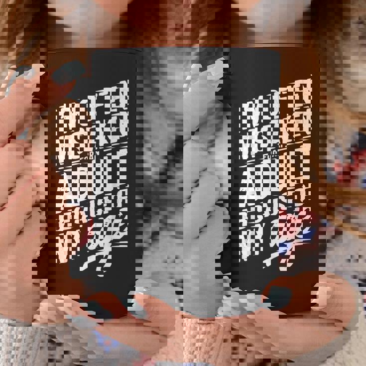 I'm Often Mistaken For An Adult Because Of My Age コーヒーマグ 面白い贈り物