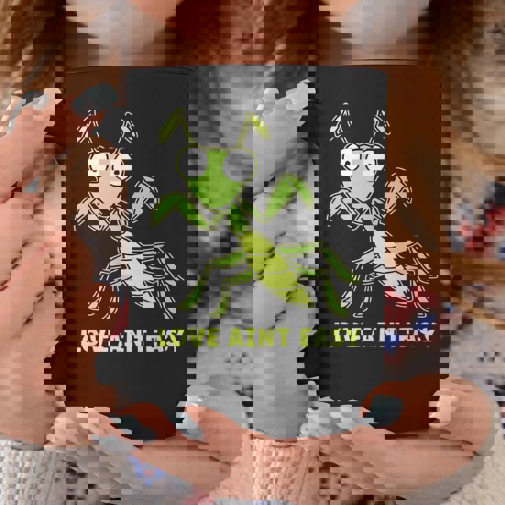 Love Ain't Easy カマキリ ユーモア 昆虫 恋人 ジョーク コーヒーマグ 面白い贈り物