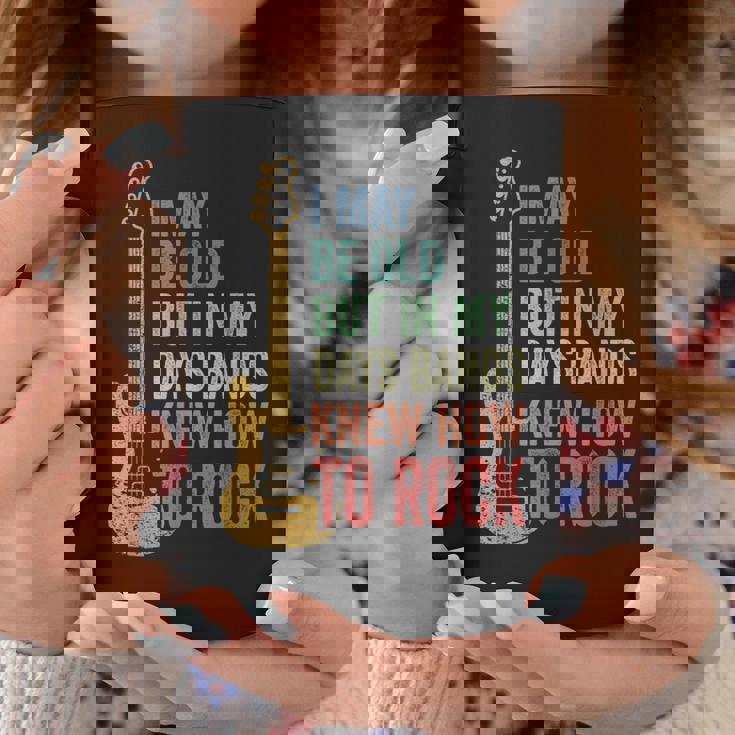 I May Be Old クールバンド レトロギター フェンダー ロックンロール コーヒーマグ 面白い贈り物