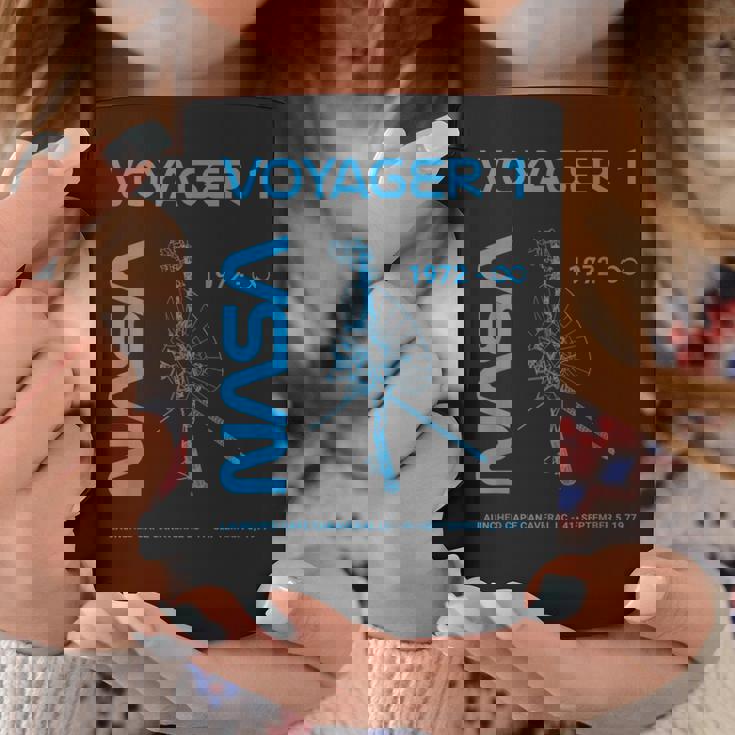 Nasaoyager 1 宇宙船は1977年9月5日に打ち上げられました コーヒーマグ 面白い贈り物