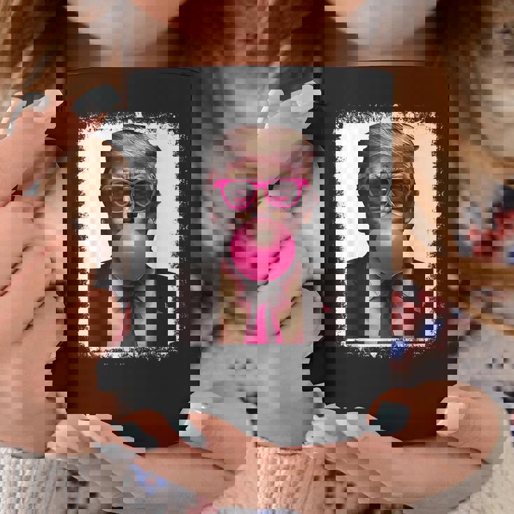 Pro Trump Bubble Gum Pink Glasses Donald Trump コーヒーマグ 面白い贈り物