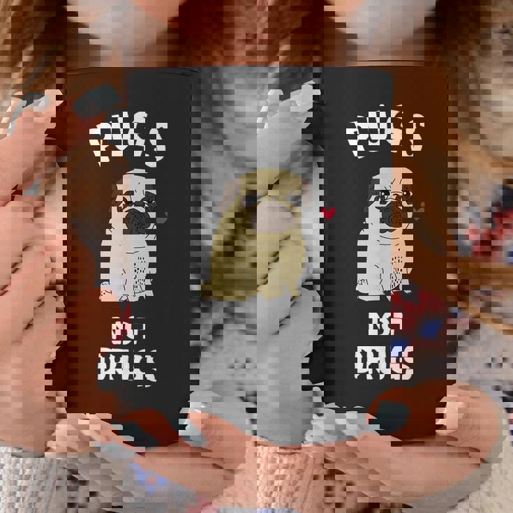 Pugs Not Drugs 犬好きのtシャツペットへの面白いプレゼント コーヒーマグ 面白い贈り物