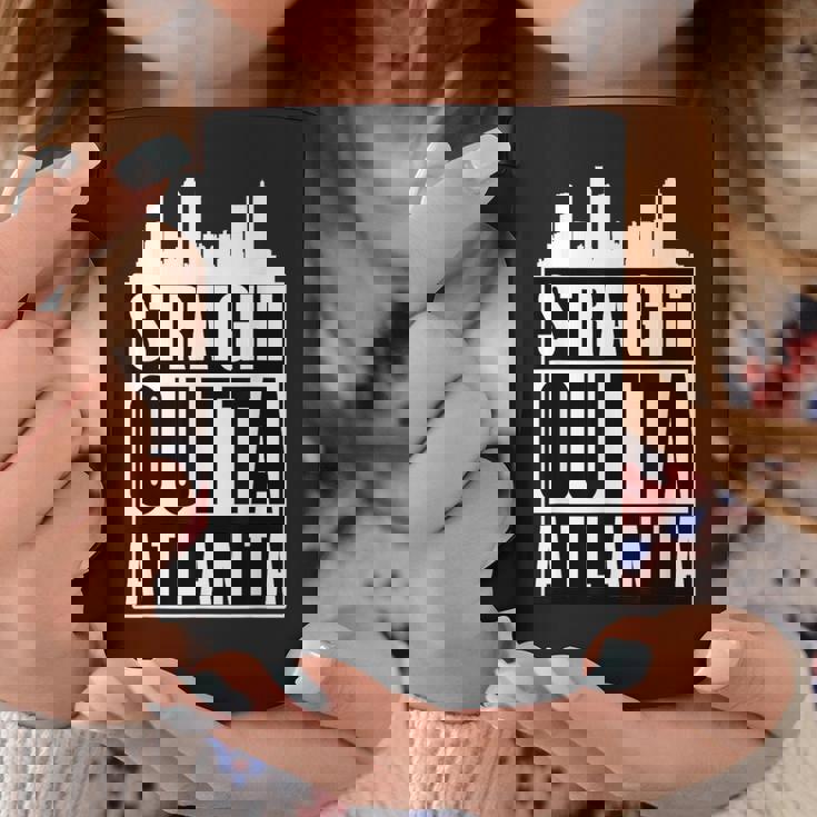 Straight Outta Atlanta 都市のシルエット コーヒーマグ 面白い贈り物