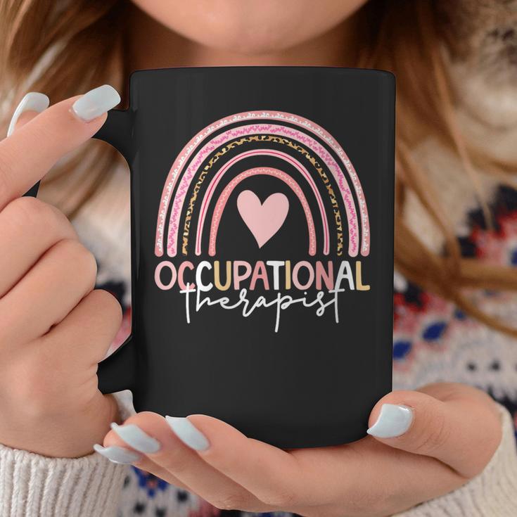 Terapeuta Ocupacional Boho Rainbow Terapeuta Ocupacional Cuello Taza de café Regalos divertidos
