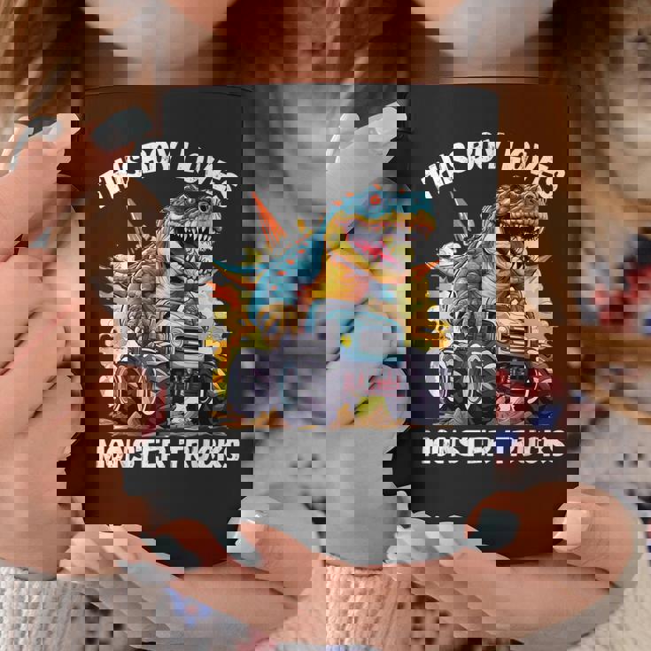 This Boy Loves Monster Trucks 恐竜モンスタートラック コーヒーマグ 面白い贈り物