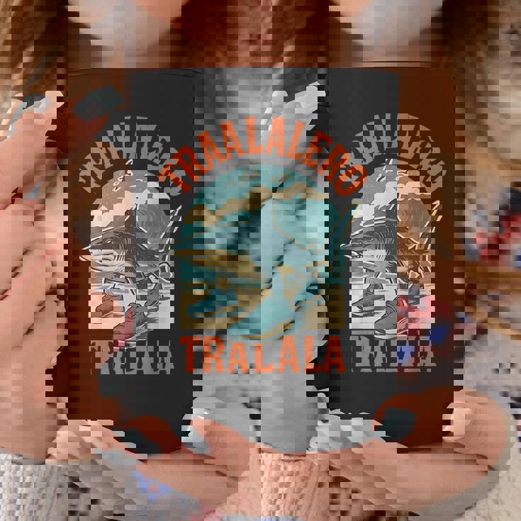 Tralalero Tralala イタリアンブレインロットミーム コーヒーマグ 面白い贈り物