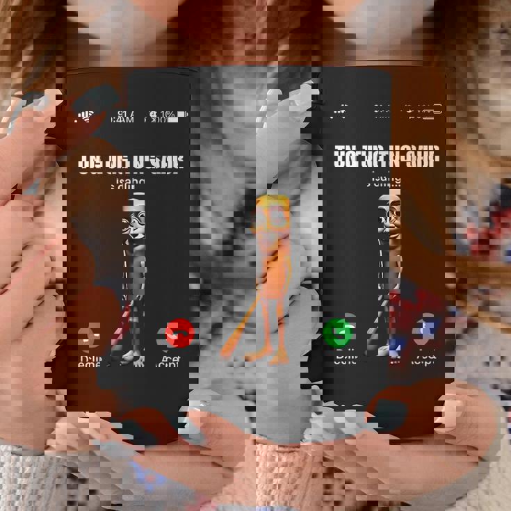 Tung Tung Tungahur-イタリアのブレインロットミーム コーヒーマグ 面白い贈り物