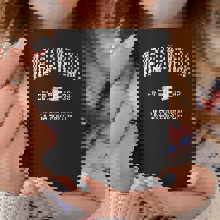 Walla Walla Washington Wa ビンテージアスレチックスポーツデザイン コーヒーマグ 面白い贈り物