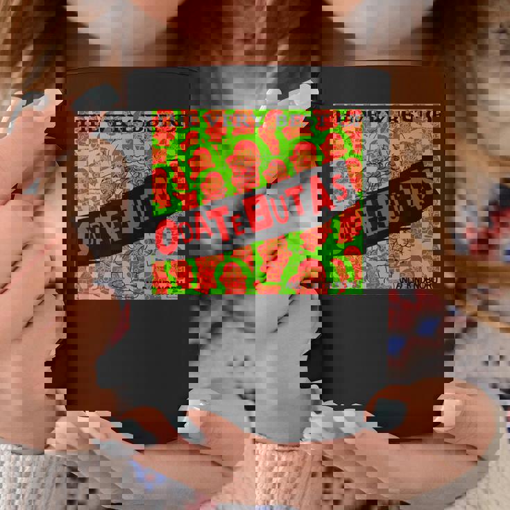 おだてブタがいっぱい デザインa コーヒーマグ 面白い贈り物