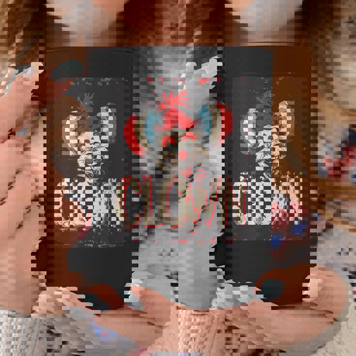 このクラシックなピエロコスチュームで楽しさを抱きしめましょう。 コーヒーマグ 面白い贈り物