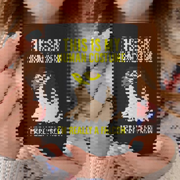 これは私の人間のコスチュームです私は本当にハヤブサ鳥です コーヒーマグ 面白い贈り物