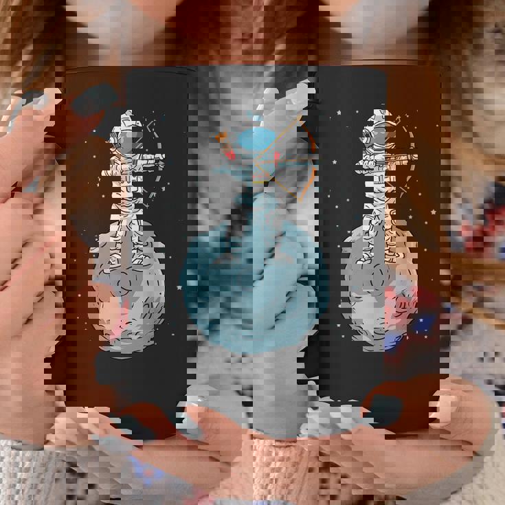 アーチェリーシャツキッズロングボウ宇宙飛行士ギフトキッズボウアーチェリー コーヒーマグ 面白い贈り物