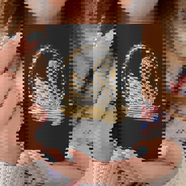 アート プリント モチーフとしての美しい白鳥、ギフトのアイデア コーヒーマグ 面白い贈り物