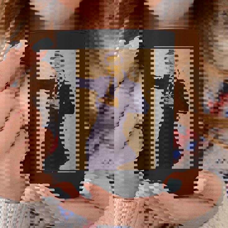 エゴン・シーレによる画家の肖像1910 コーヒーマグ 面白い贈り物