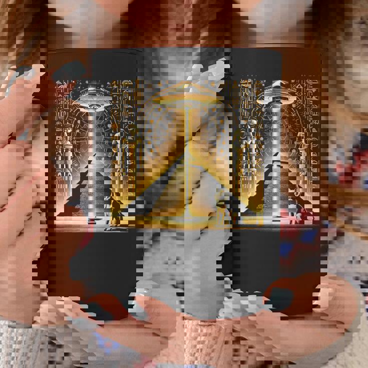 エジプトピラミッドufo猫と光エネルギー Egypt Ufo Pyramid Beam コーヒーマグ 面白い贈り物